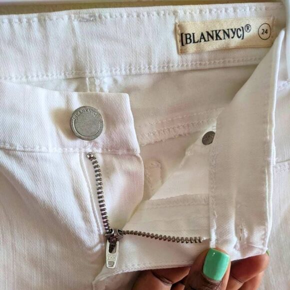 Blank NYC White Lines Jeans Womens Size 24 High Rise Skinny White Fringe Hem NWT - Picture 4 of 14